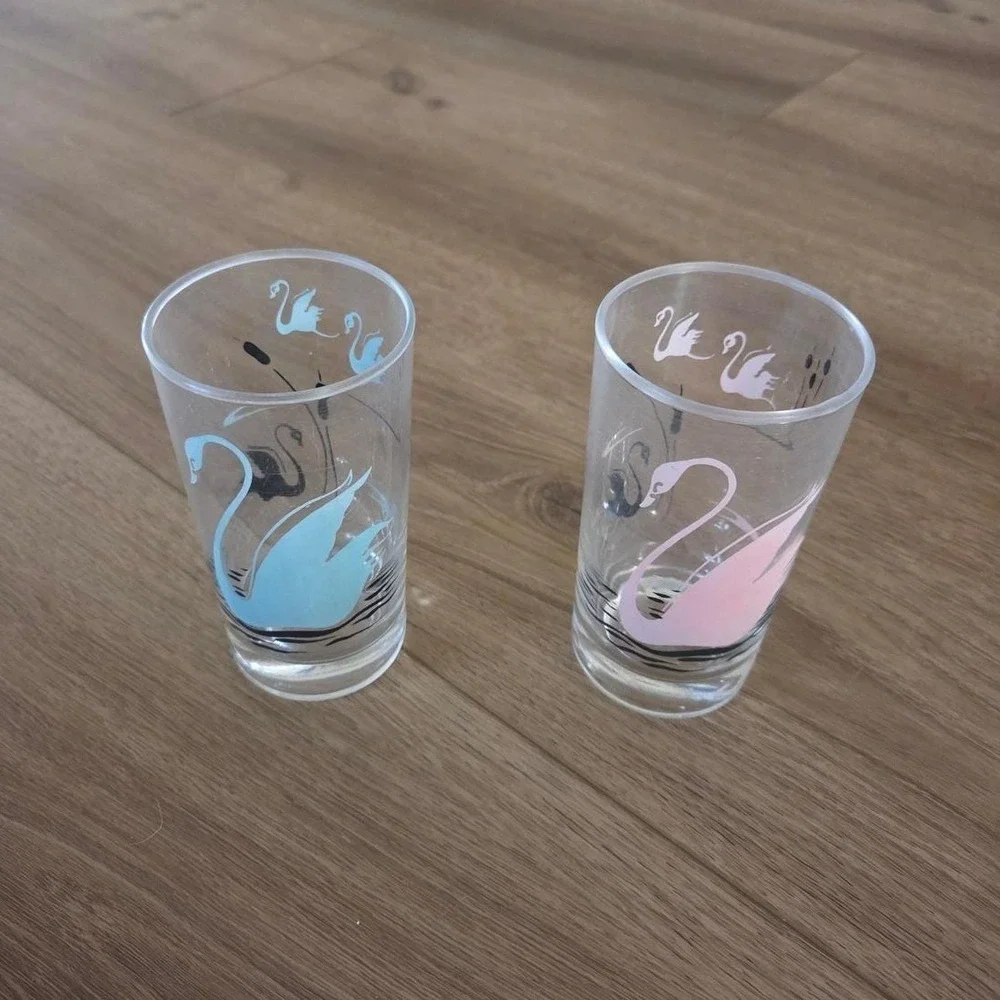 Vintage MCM Swan Highball Glasses Set of 2 Pink Blue Black Pastel‎ Barware
